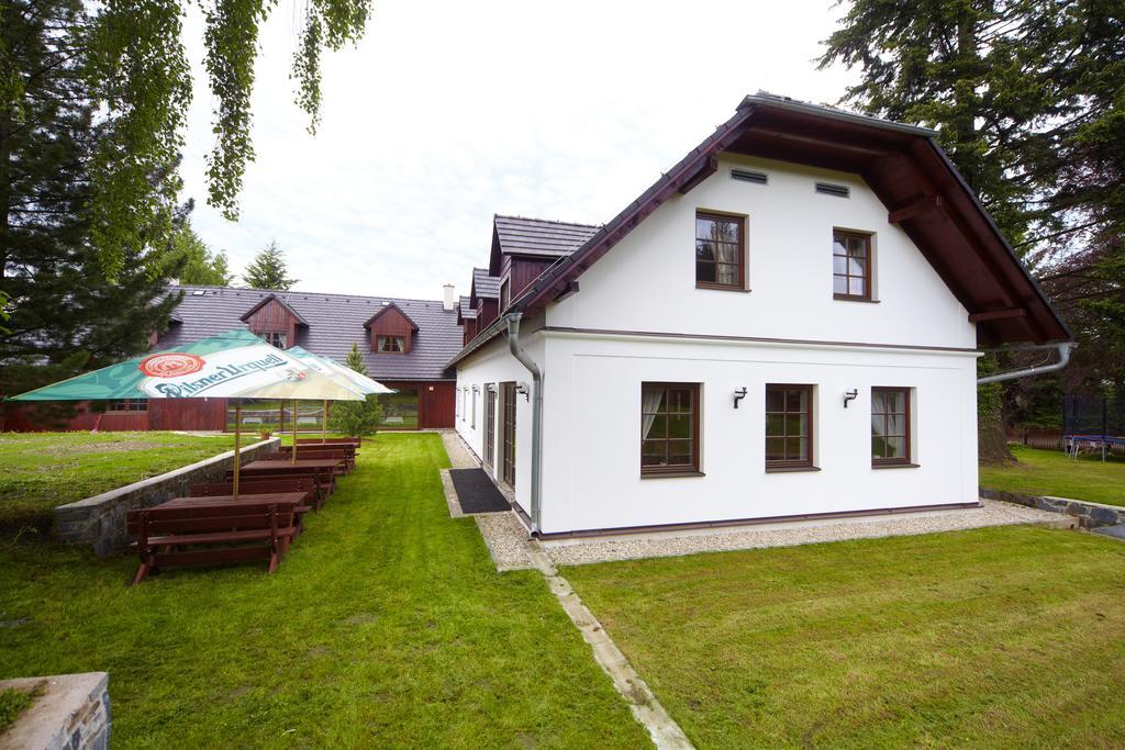 Wellness Hotel Holzberg Suchá Rudná エクステリア 写真