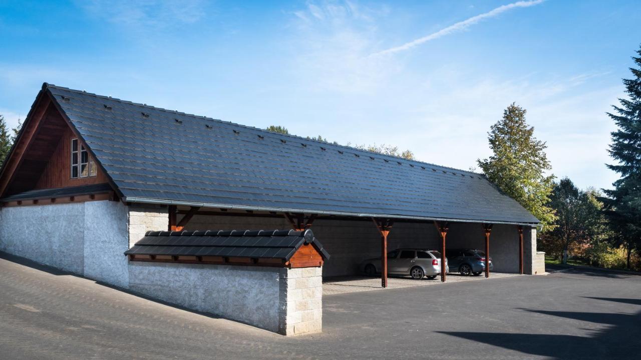 Wellness Hotel Holzberg Suchá Rudná エクステリア 写真