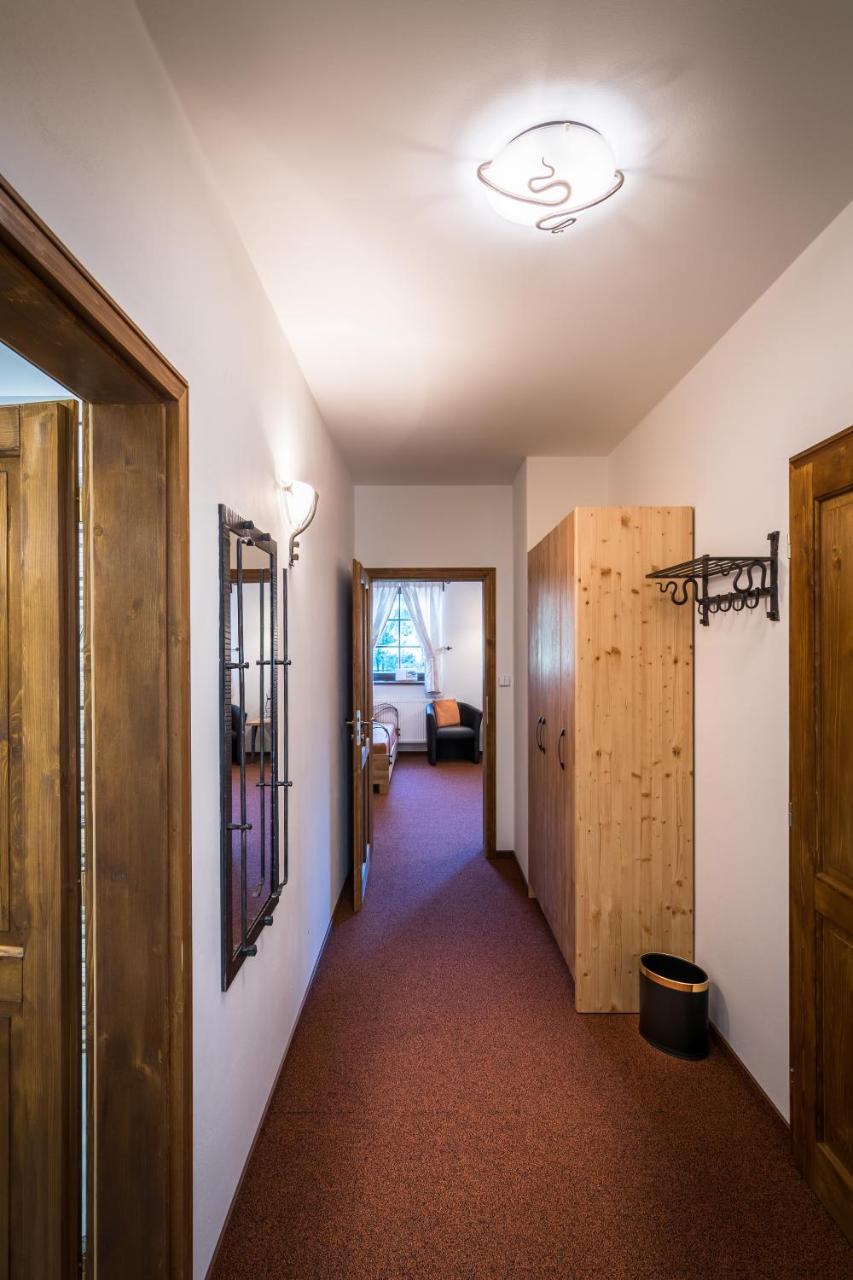 Wellness Hotel Holzberg Suchá Rudná エクステリア 写真
