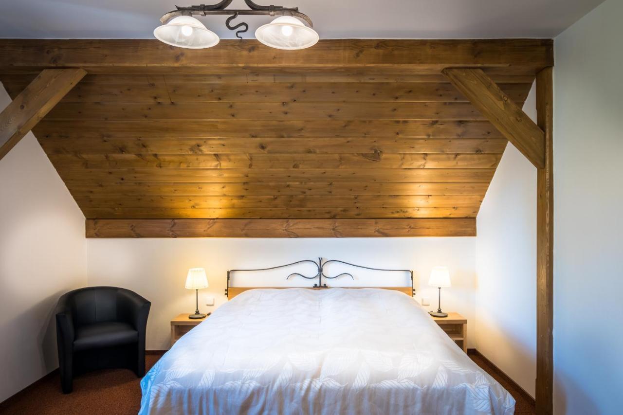 Wellness Hotel Holzberg Suchá Rudná エクステリア 写真