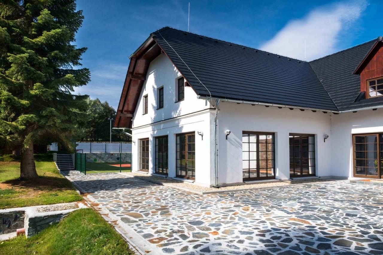 Wellness Hotel Holzberg Suchá Rudná エクステリア 写真